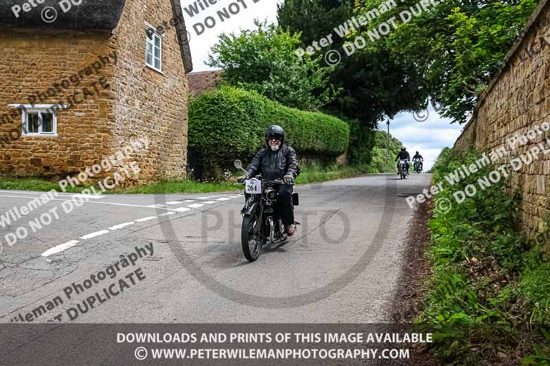 Vintage motorcycle club;eventdigitalimages;no limits trackdays;peter wileman photography;vintage motocycles;vmcc banbury run photographs